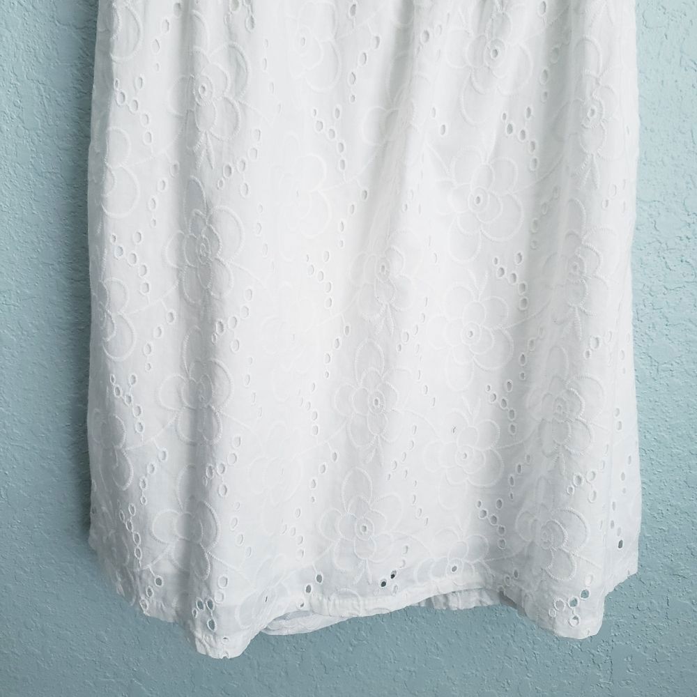 Lulu's‎ - Picture 3 of 10